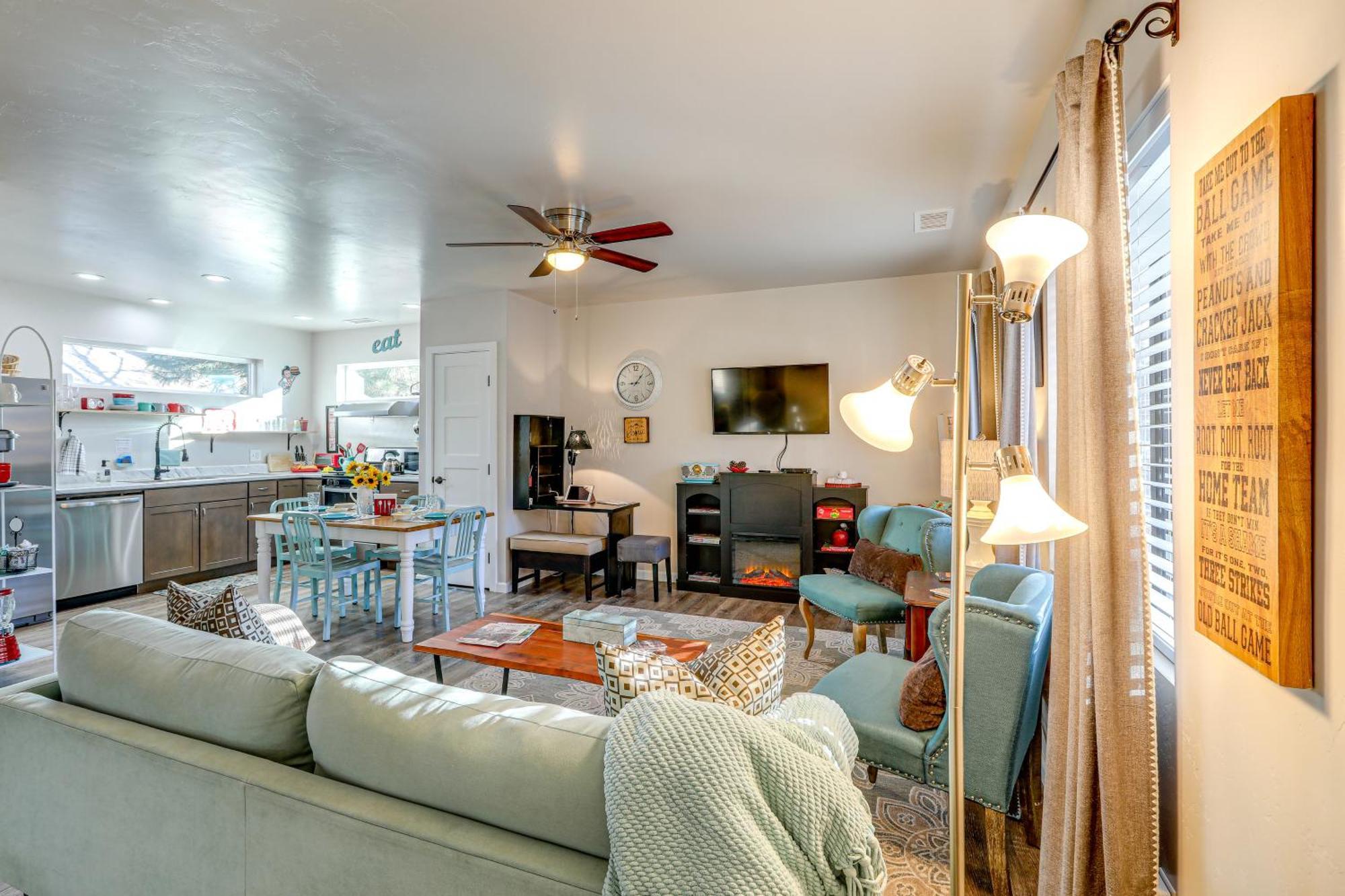 Ski Snow Bowl And Hike Cozy Flagstaff Cottage! المظهر الخارجي الصورة