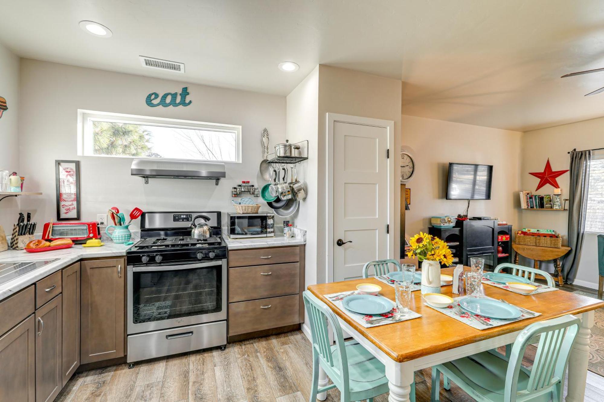 Ski Snow Bowl And Hike Cozy Flagstaff Cottage! المظهر الخارجي الصورة